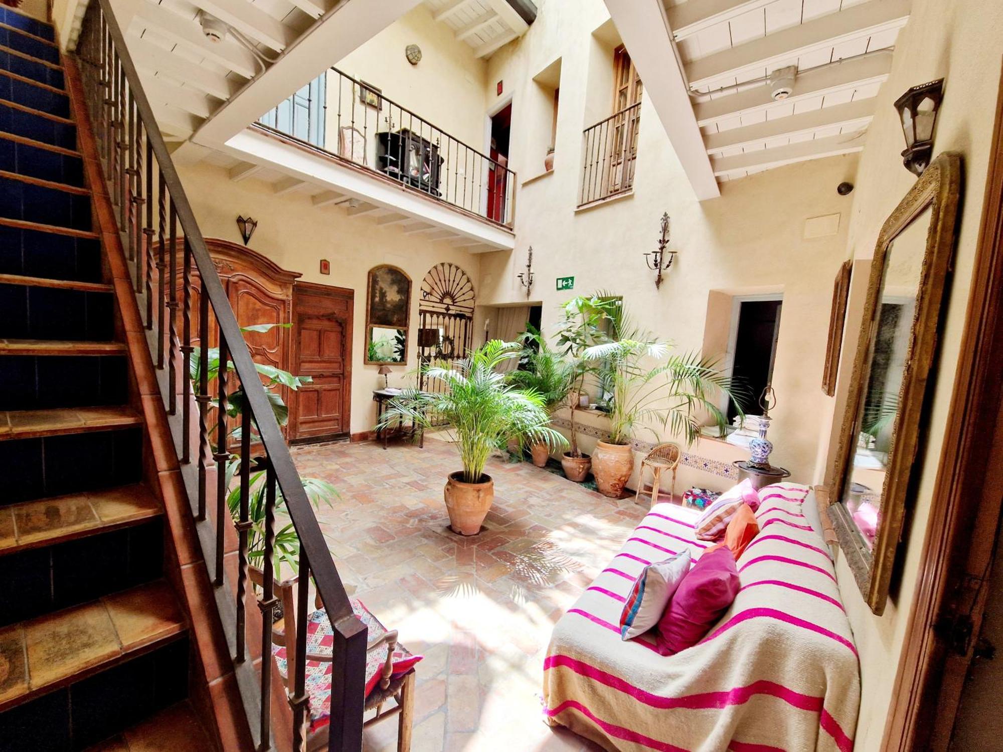 Hostal Casa Del Buen Viaje Sevilla Eksteriør billede